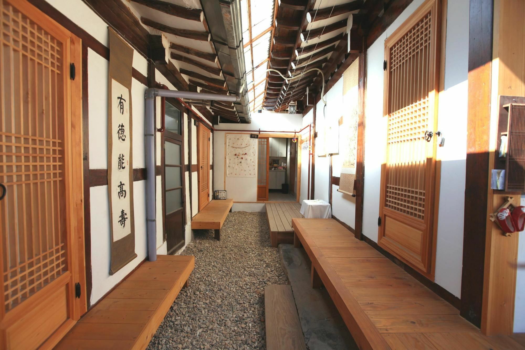 Dukmanjae Jeonju Exterior foto
