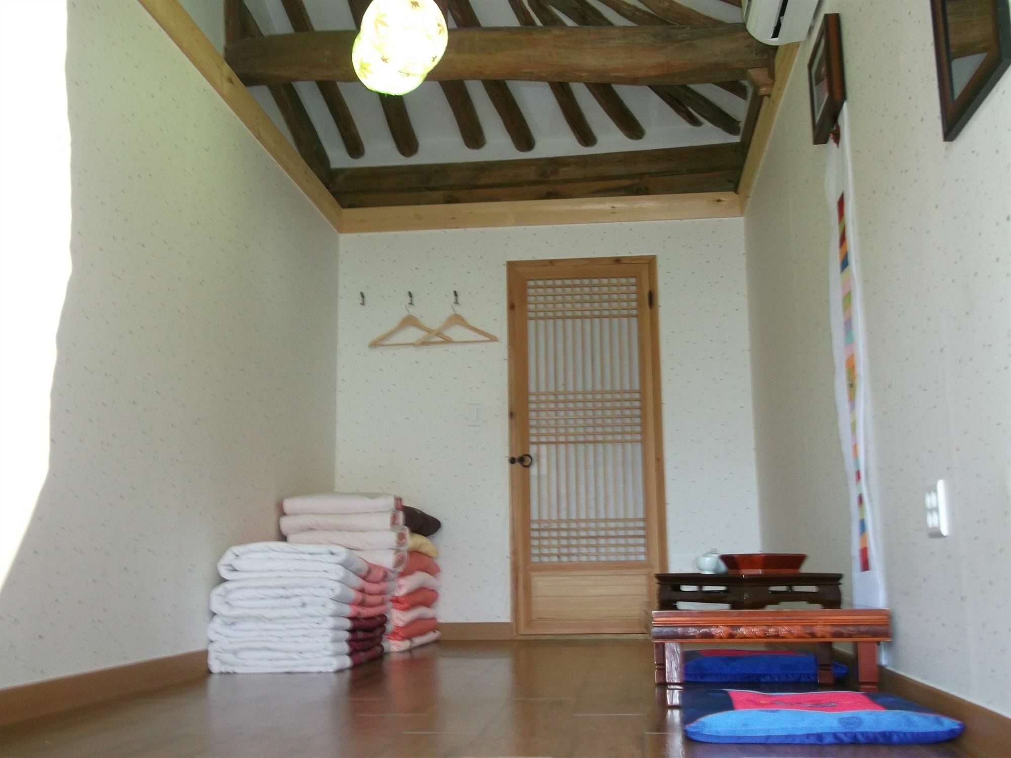 Dukmanjae Jeonju Exterior foto