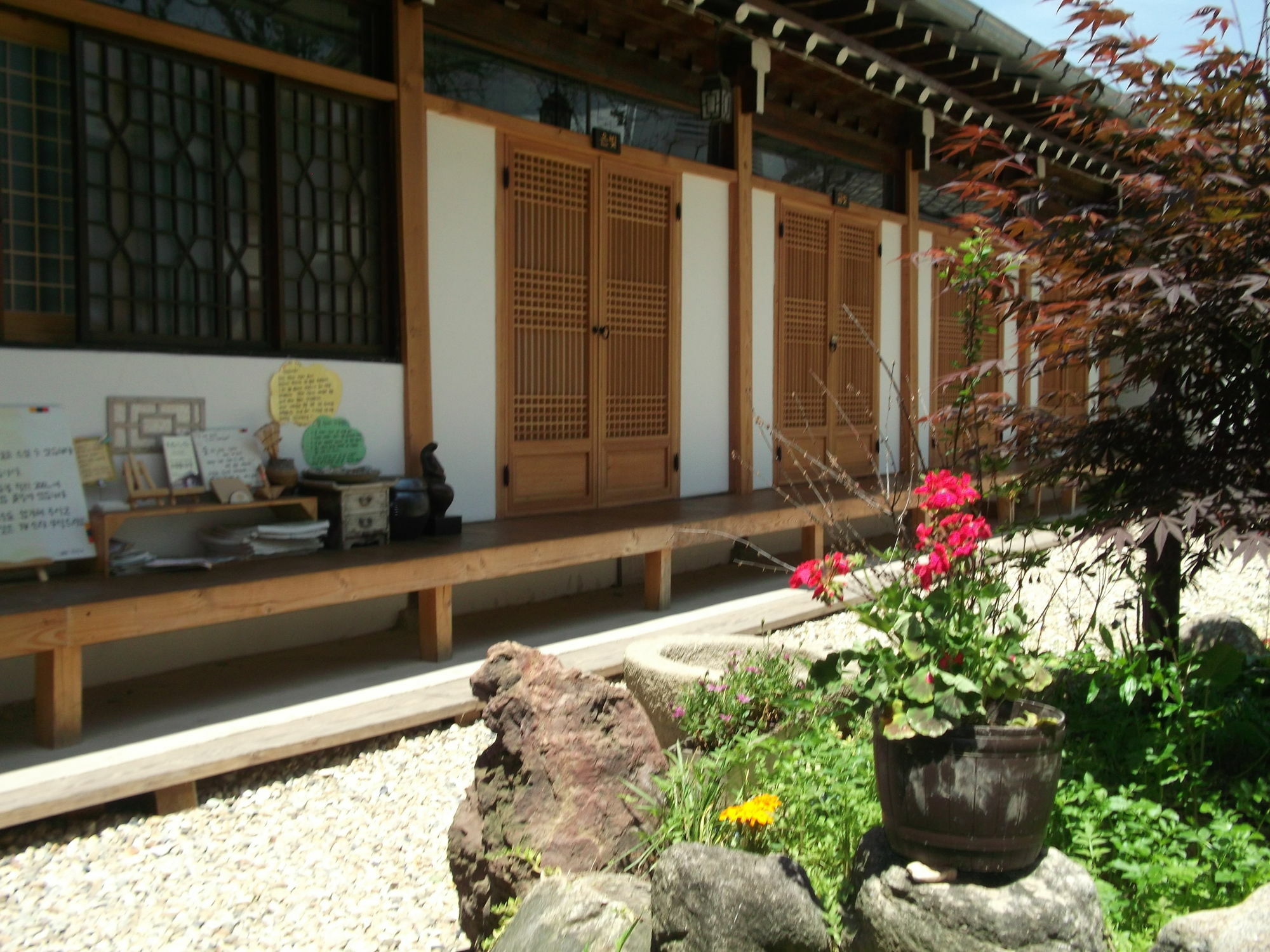 Dukmanjae Jeonju Exterior foto