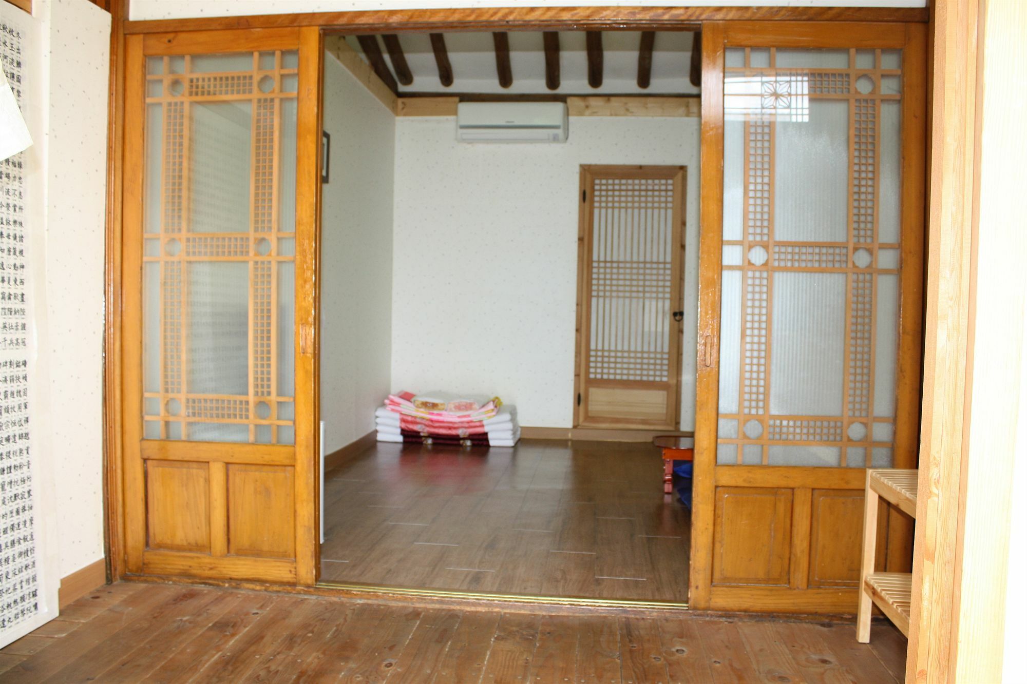 Dukmanjae Jeonju Exterior foto
